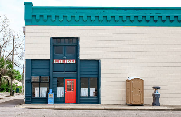 Best Affordable porta potty rental  in Lyndhurst, OH