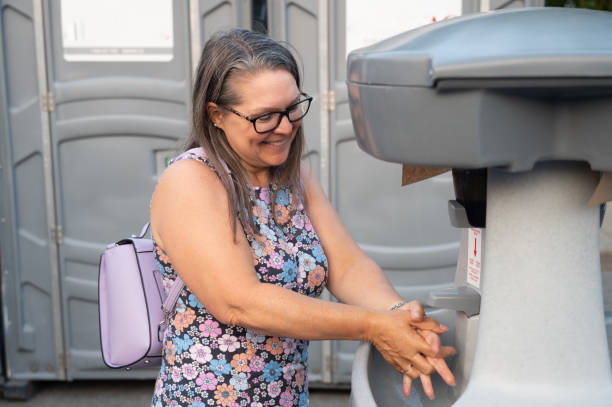 Best Affordable porta potty rental  in Lyndhurst, OH